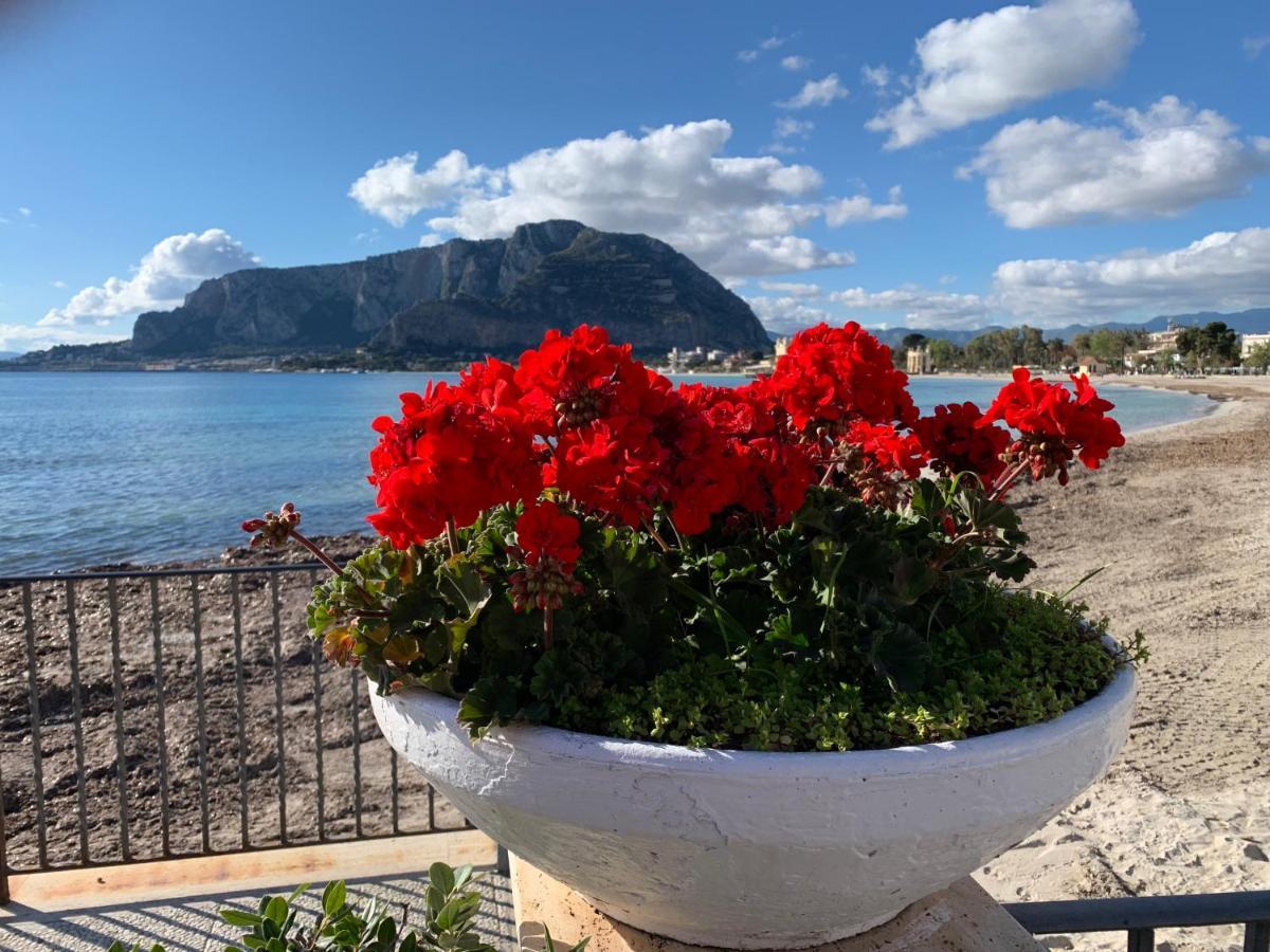 Mondello Beach Luxury Apartments Palermo Exterior foto